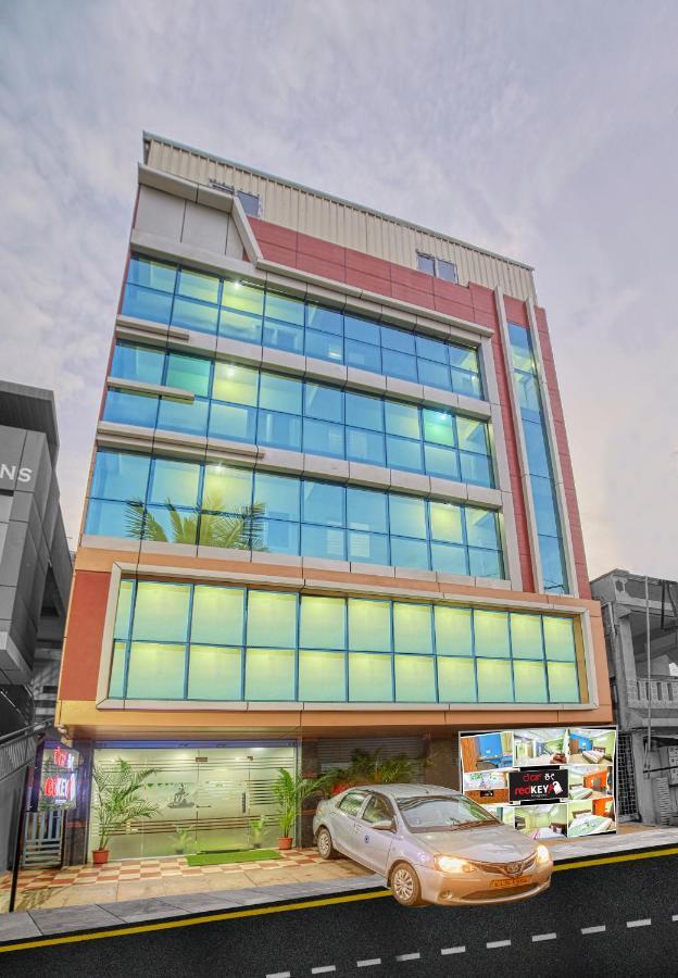 Redkey Inn Hotel Near Bangalore Airport Airport Pickup & Drop Available 24X7 Yelahanka Buitenkant foto