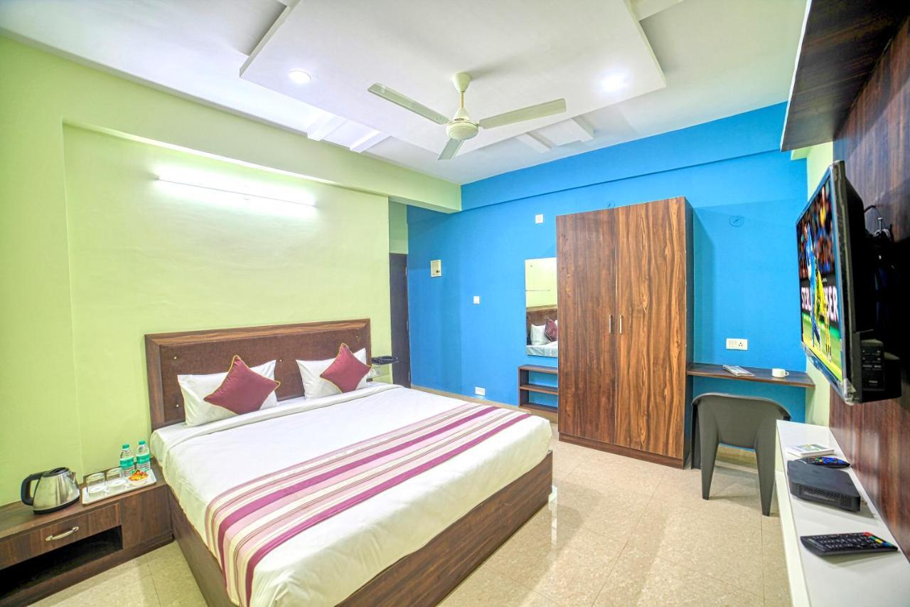 Redkey Inn Hotel Near Bangalore Airport Airport Pickup & Drop Available 24X7 Yelahanka Buitenkant foto